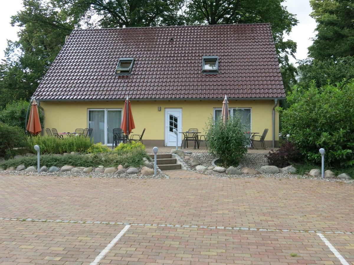 Schoelzke'S Ferienhaus Ralswiek Exterior photo